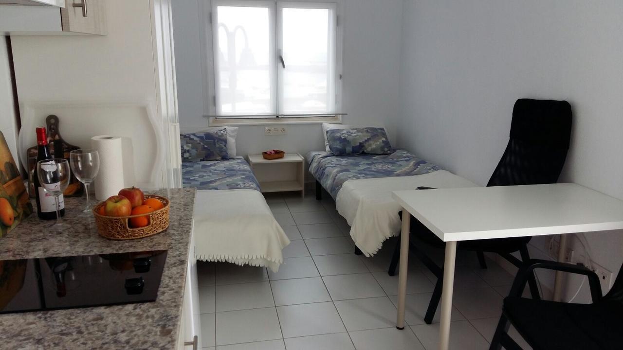 Apartamentos Los Vientos Orzola Exterior photo
